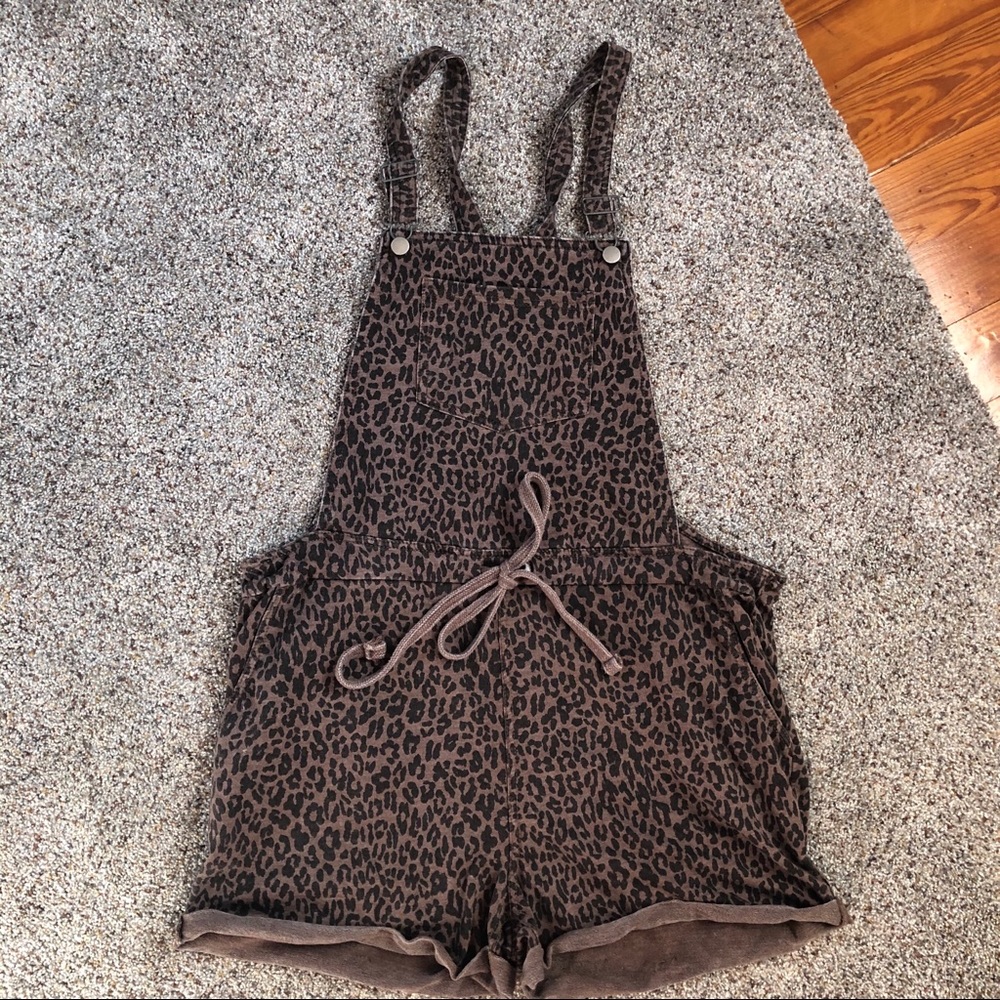 Comfy lessors print overalls